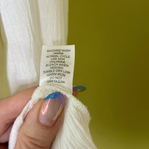 Women's Charming Charlie Embroidered Blouse Size Small NWT - Picture 7 of 8